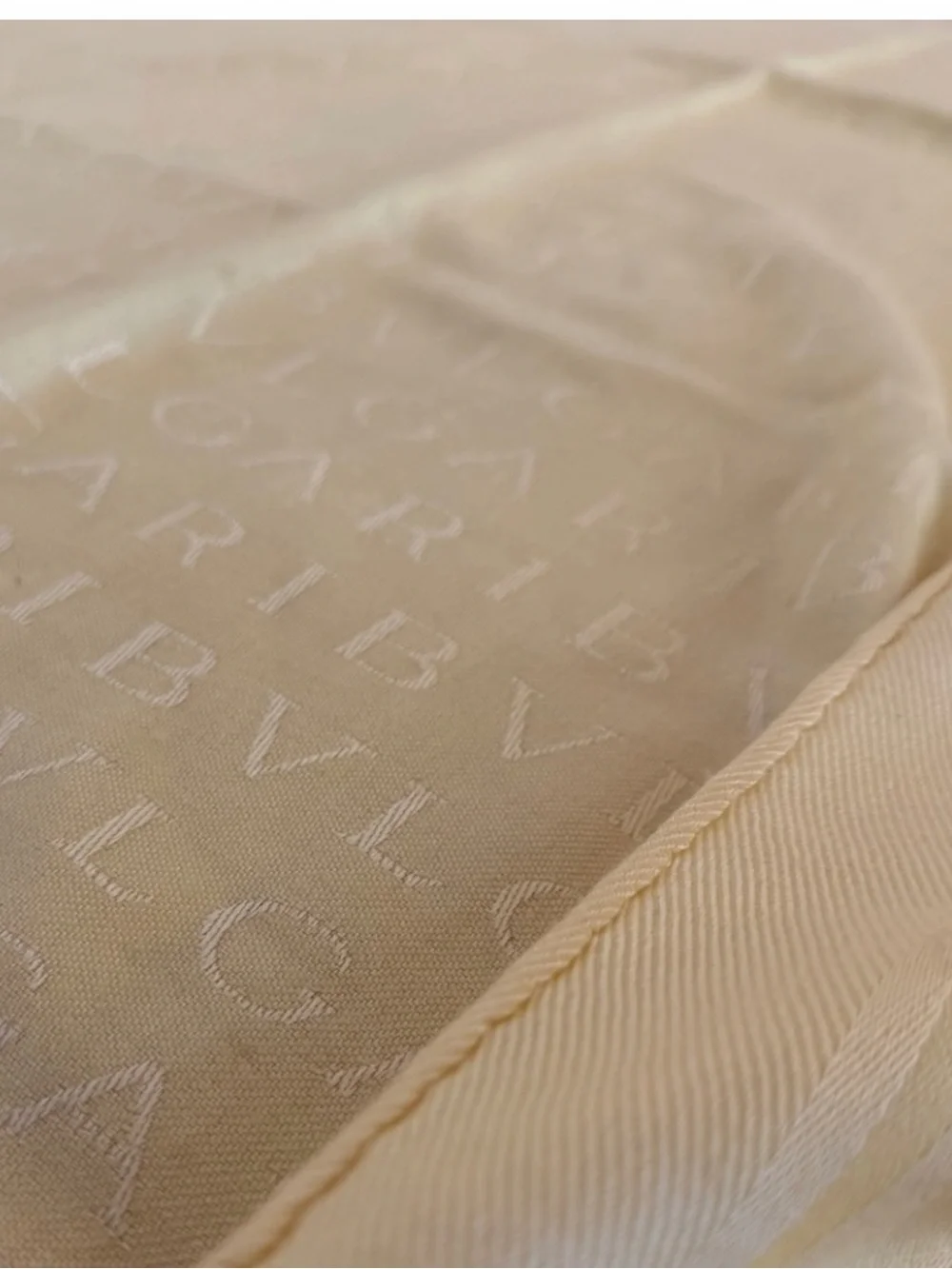 BVLGARI Logomania Silk Wool Maxi Stole Scarf Pale Yellow Buttercream Italy 71x28